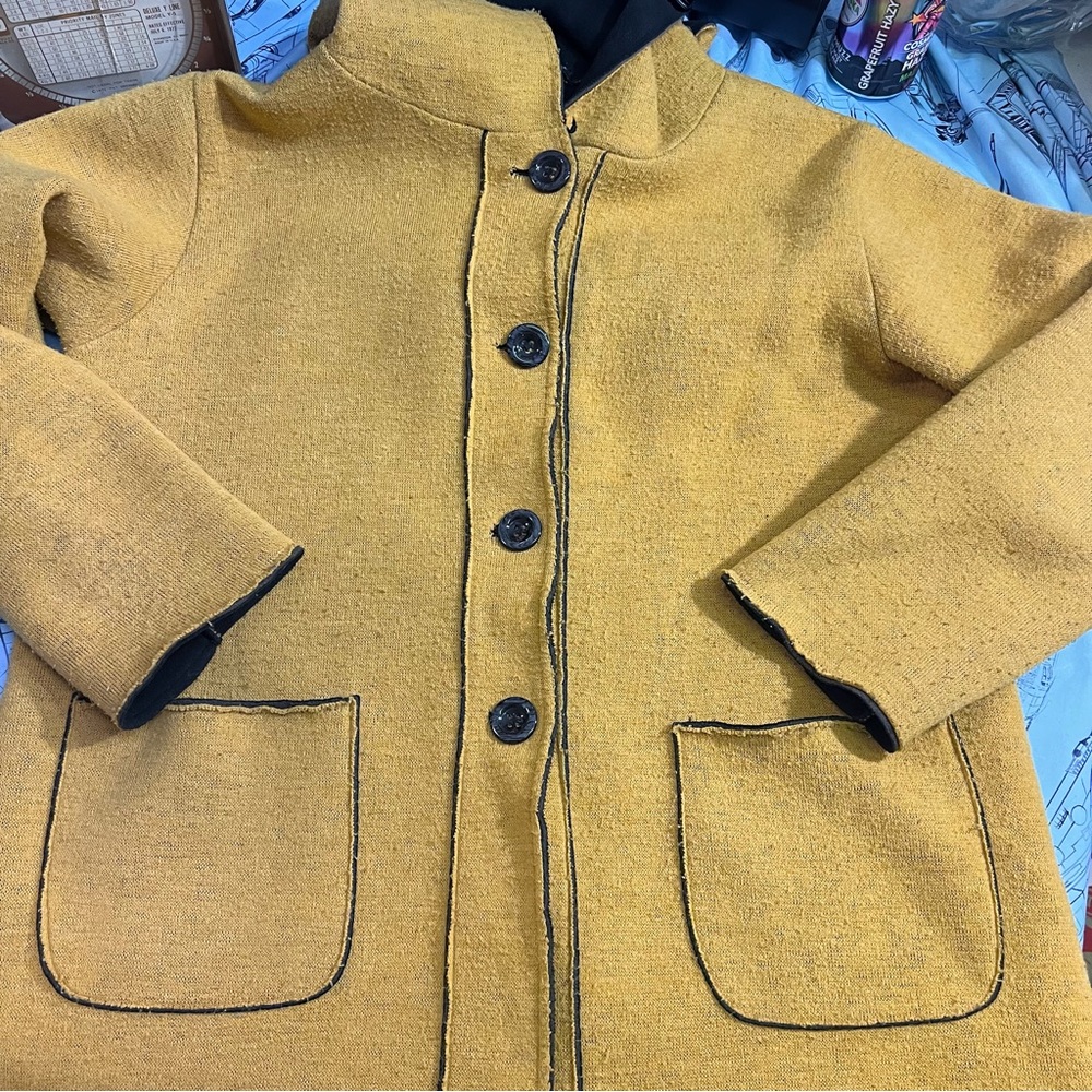 Bella Amore Coat - Picture 6 of 10